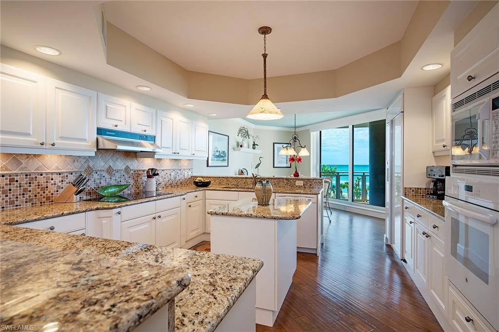BRIGHTON AT BAY COLONY - Residential