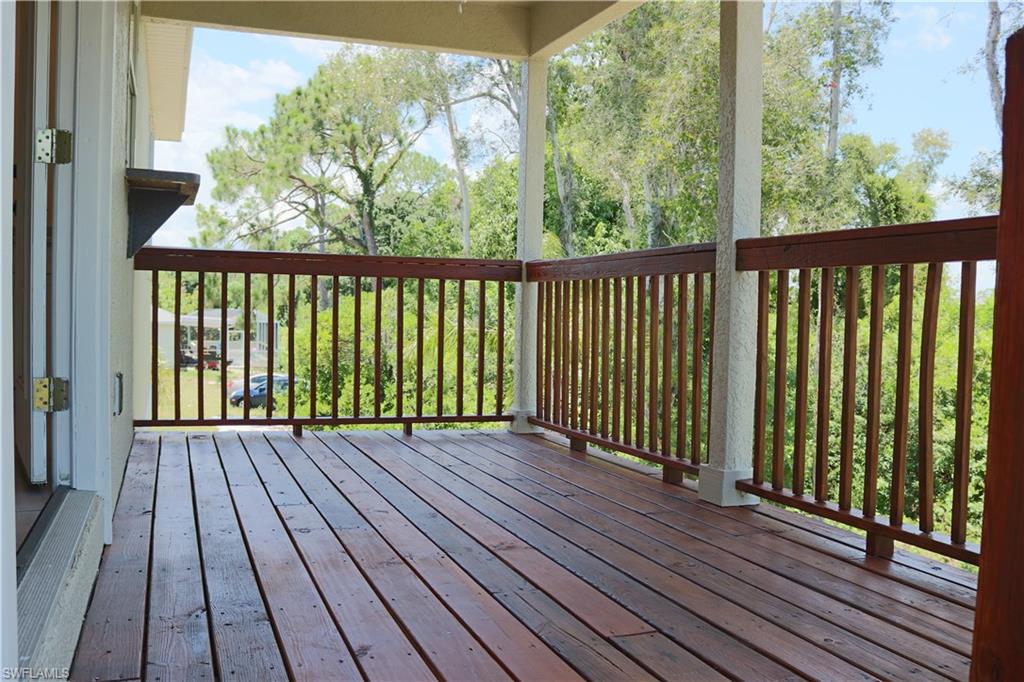 SAN CARLOS PARK - Residential