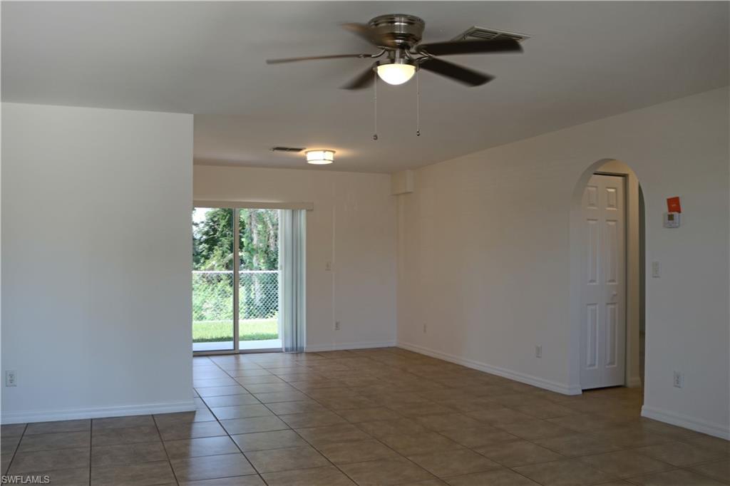SAN CARLOS PARK - Residential