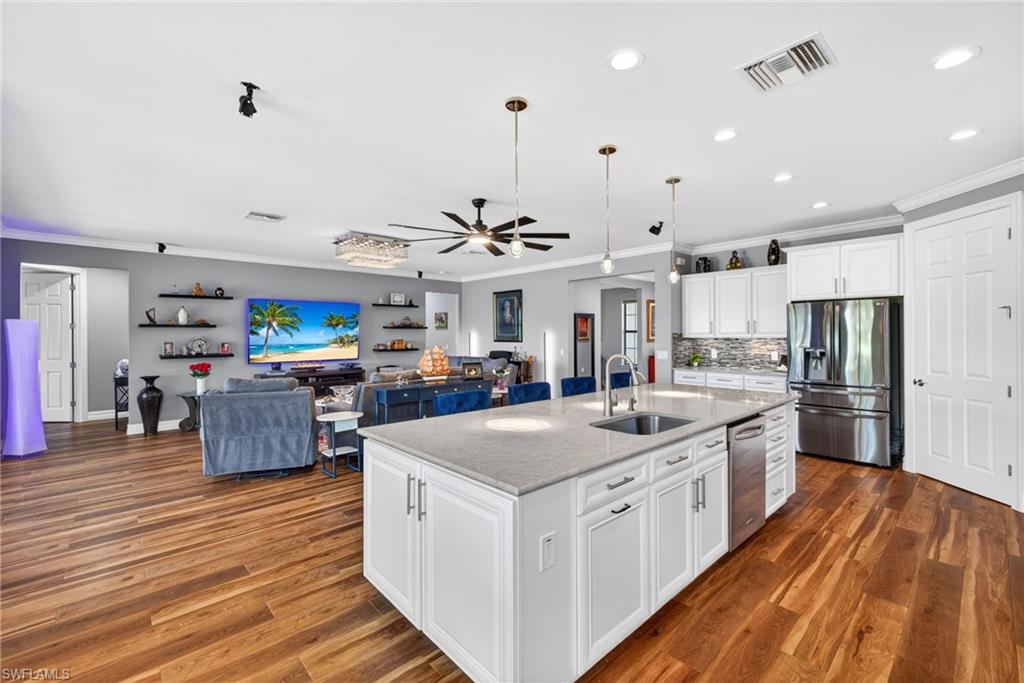 DEL WEBB - Residential