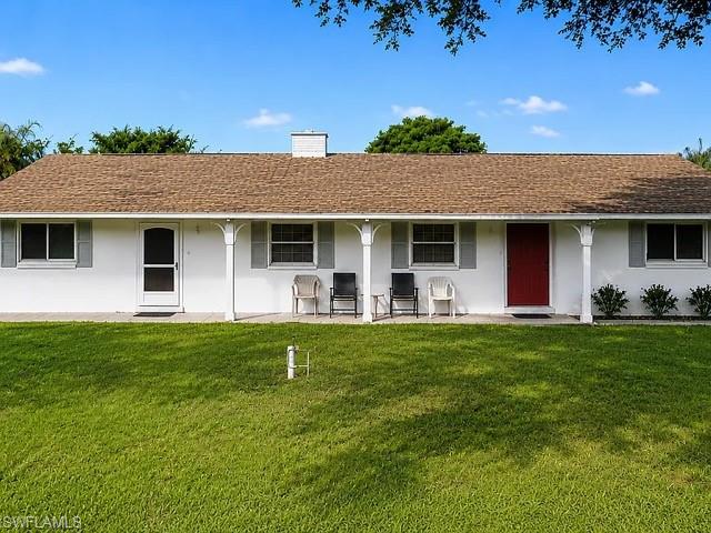 MOVE-IN INCENTIVE !!! If you move in by 07/15 rent is $1100! 2/1 Duplex in N Ft Myers. Tile throughout. Brand new kitchen cabinets. Updated bathroom shower tile and vanity. Great price! Inquire today!