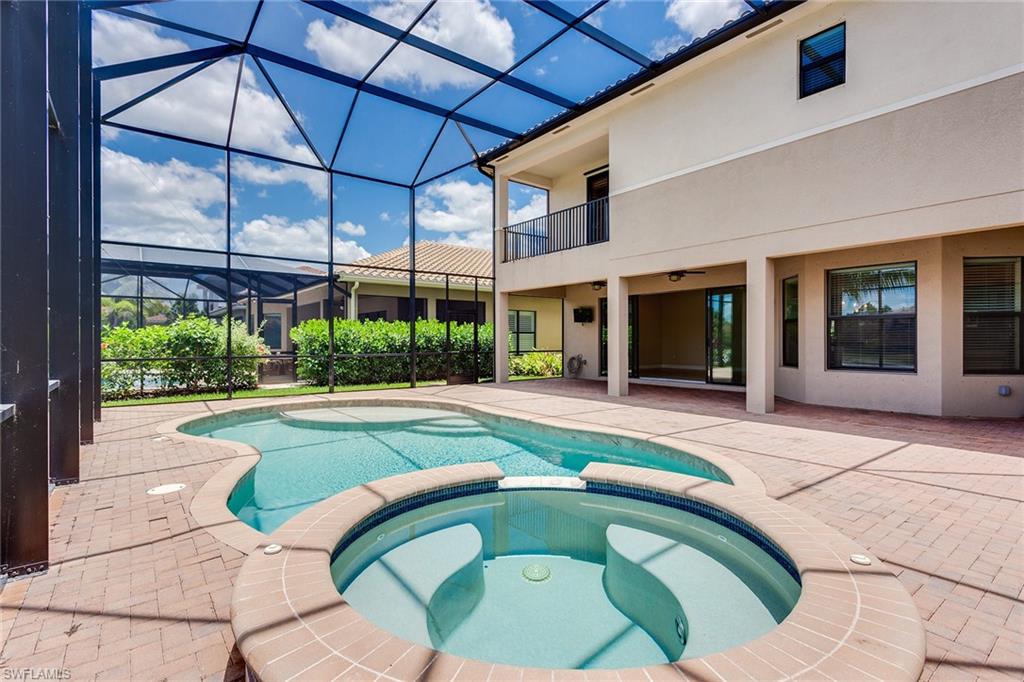 RIVERSTONE - Residential