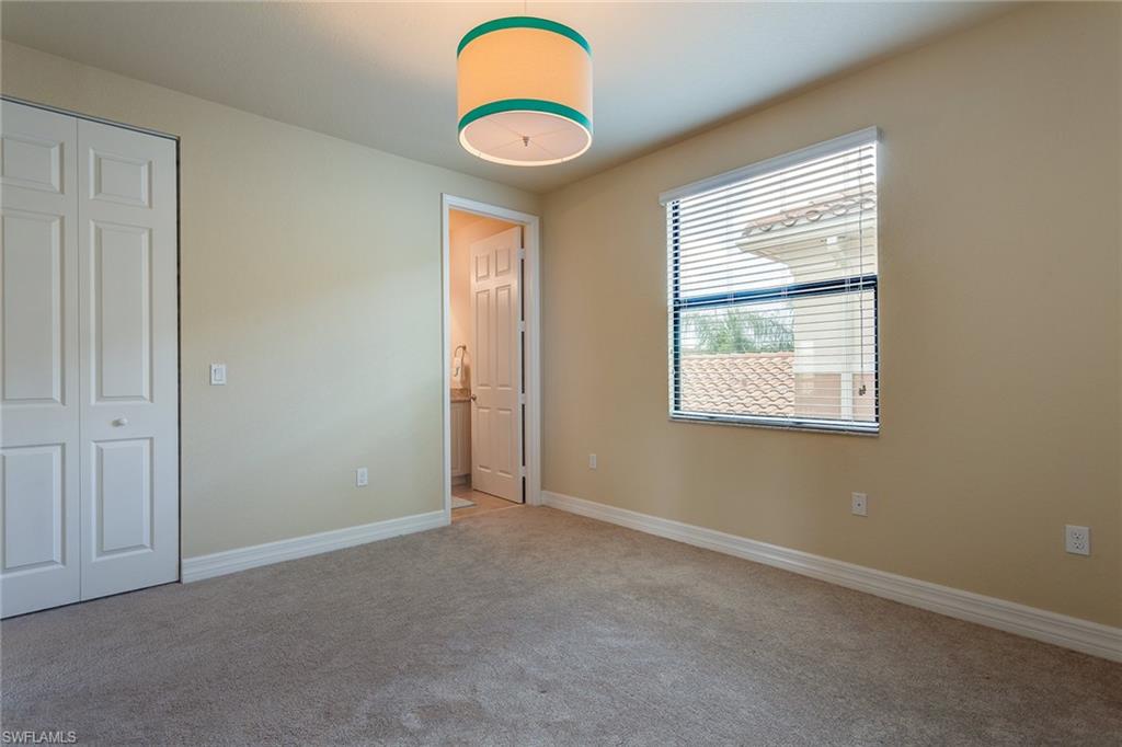 RIVERSTONE - Residential