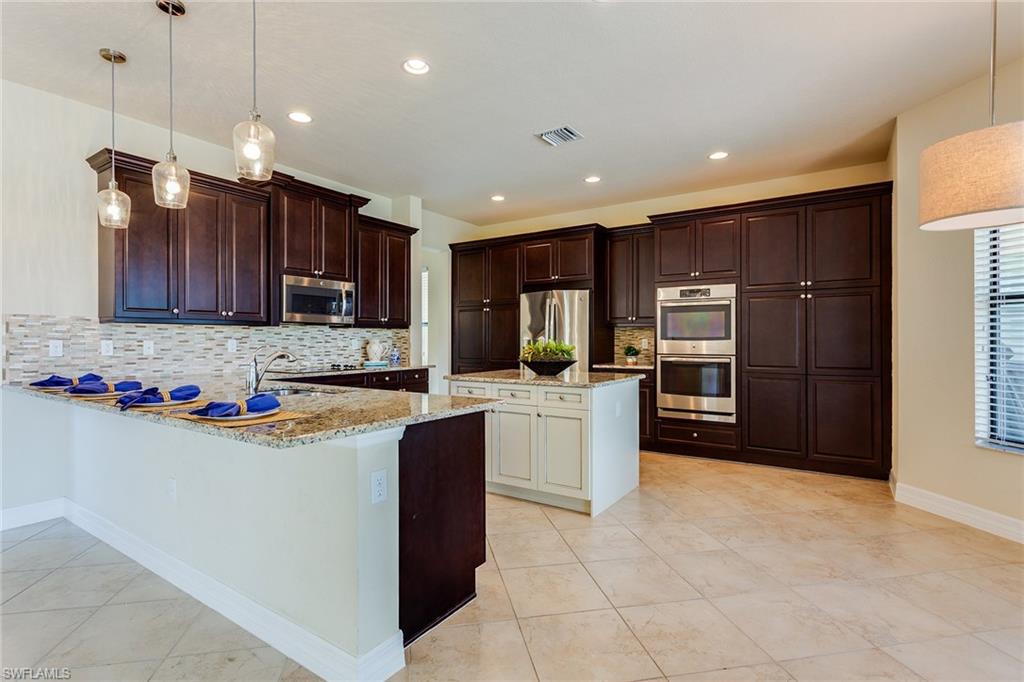 RIVERSTONE - Residential