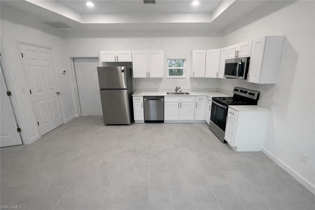 LEHIGH ACRES - Residential Lease