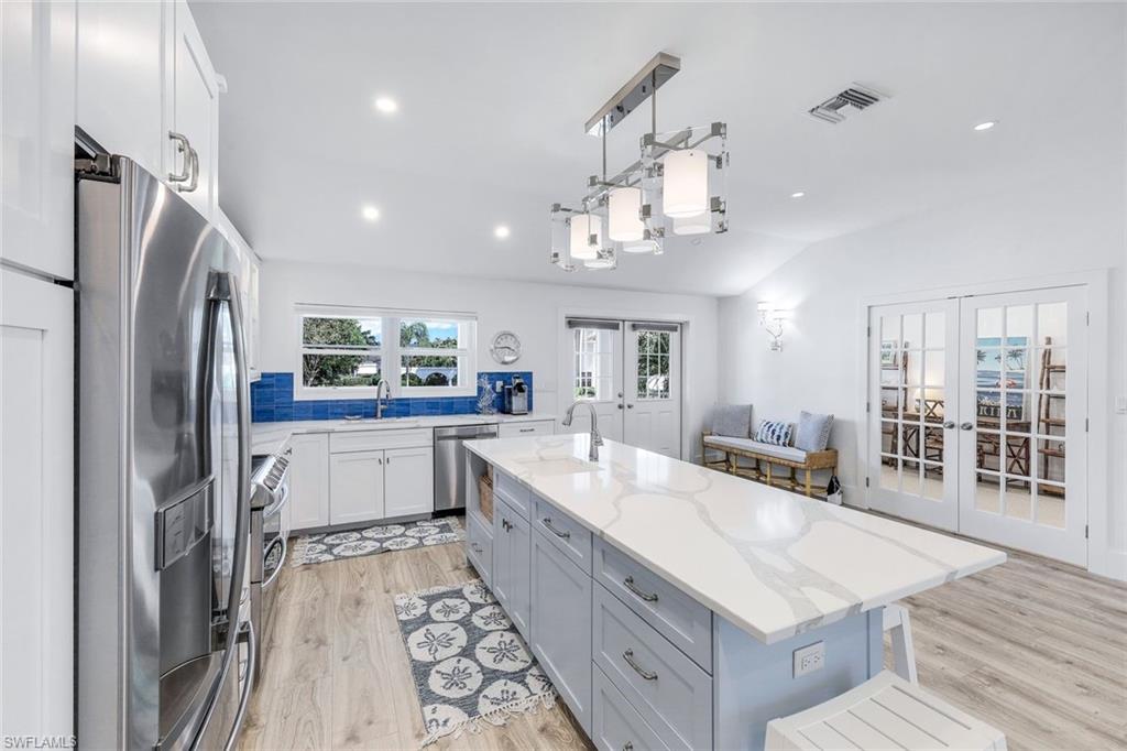 MARCO ISLAND - Residential