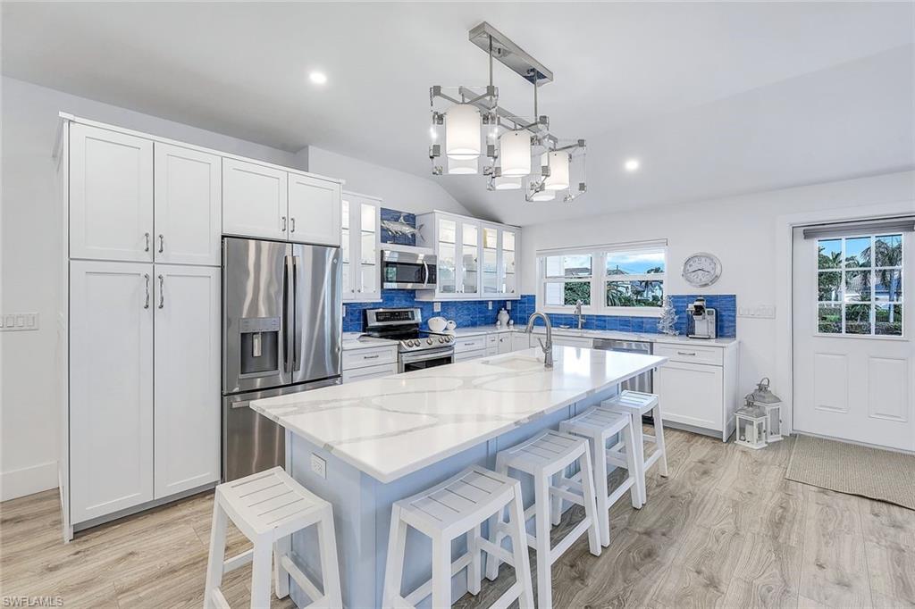 MARCO ISLAND - Residential