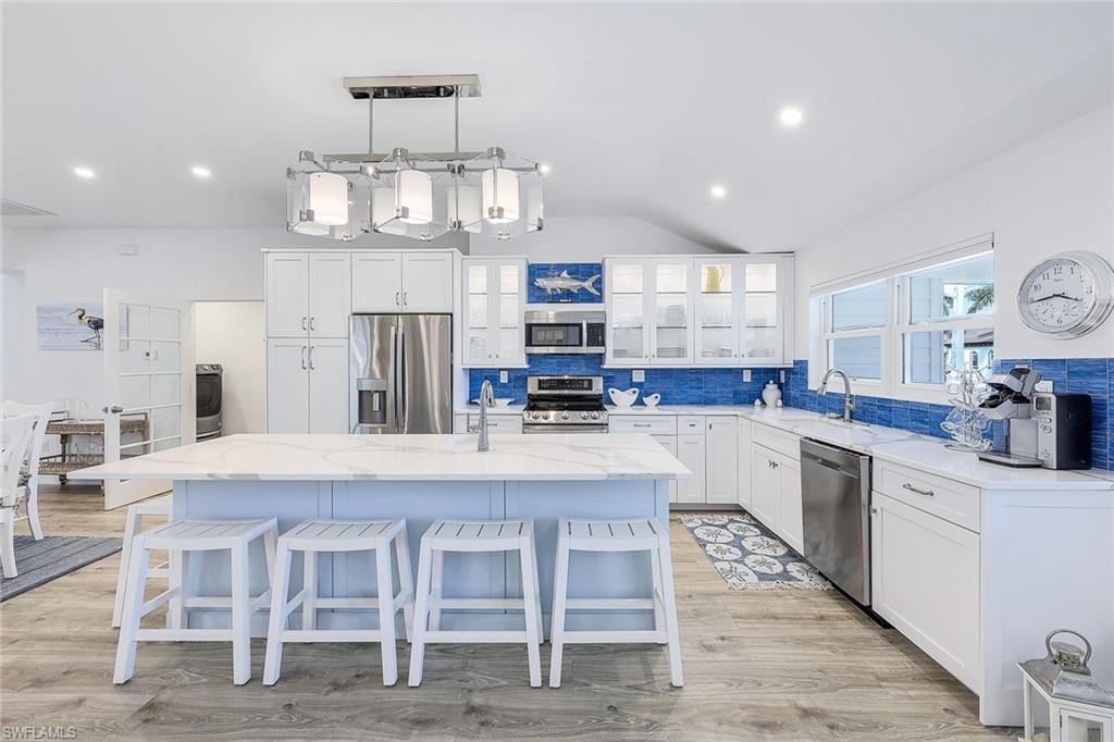 MARCO ISLAND - Residential
