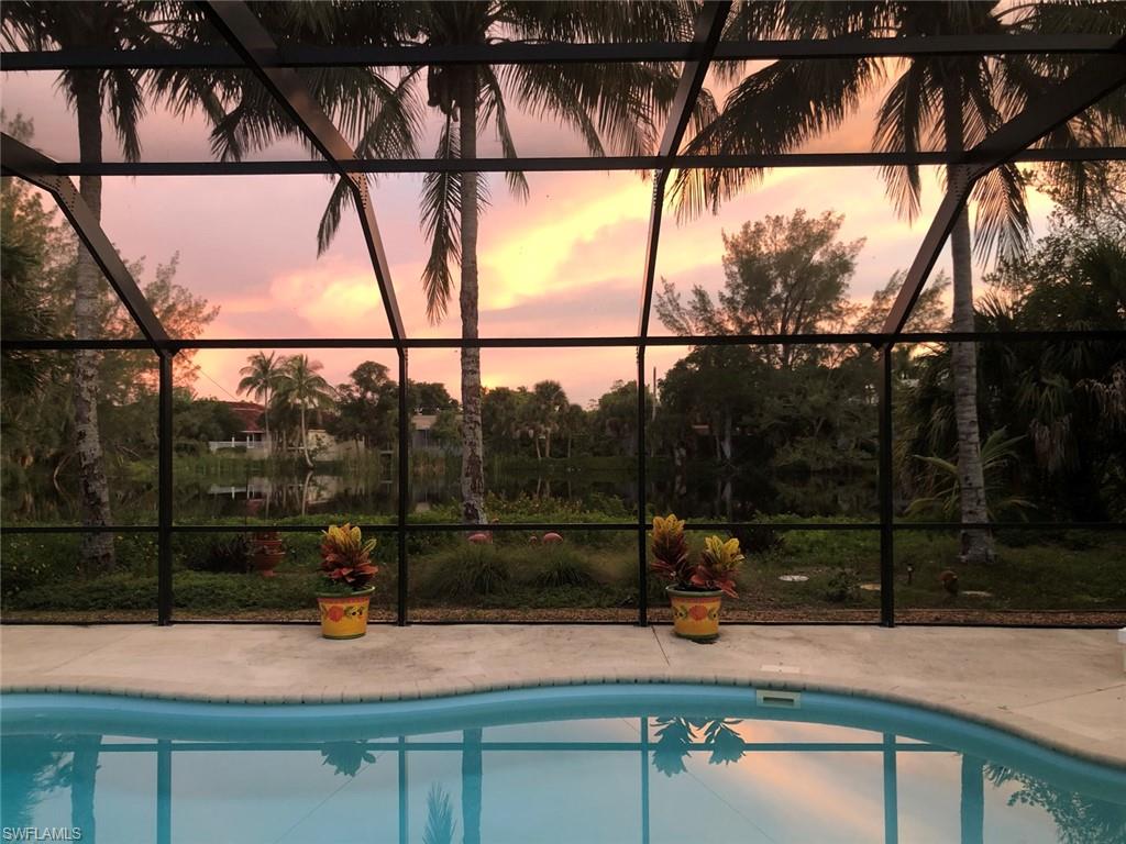 PALM LAKE - Residential