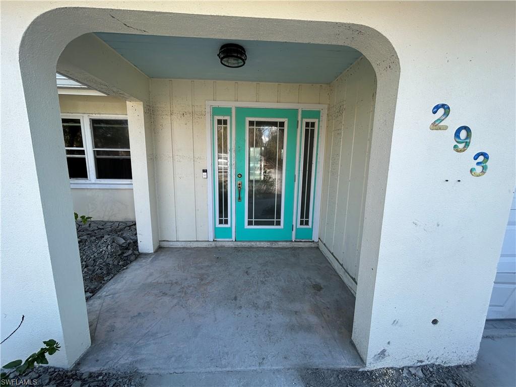 PALM LAKE - Residential