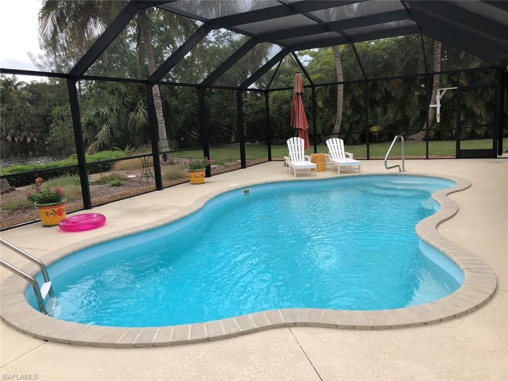 PALM LAKE - Residential