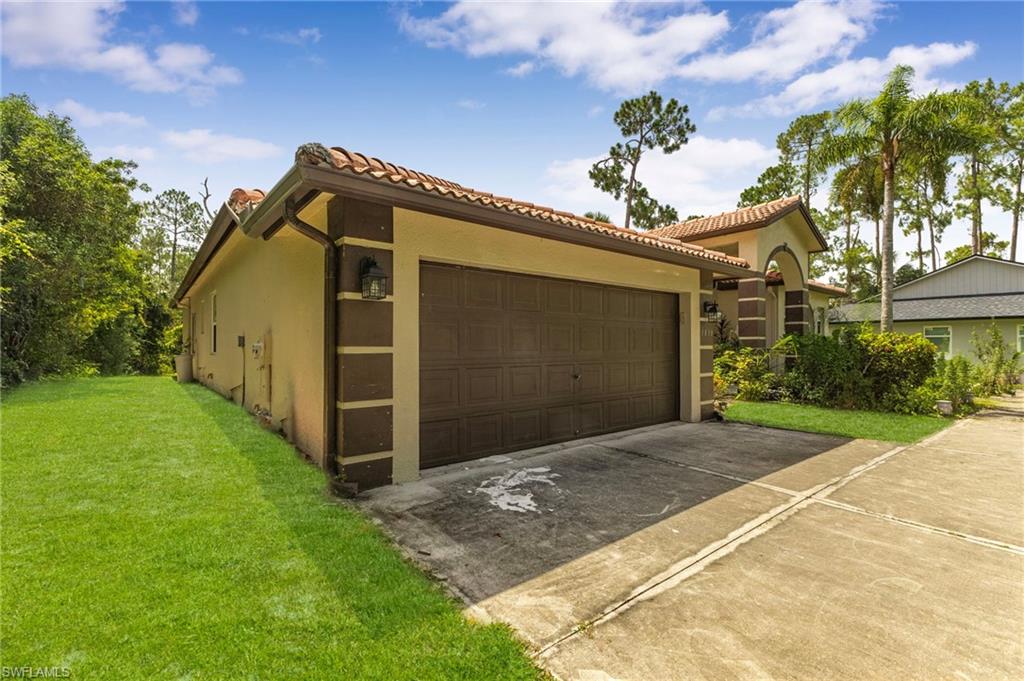 GOLDEN GATE ESTATES - Residential