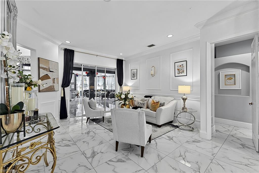 GOLDEN GATE ESTATES - Residential