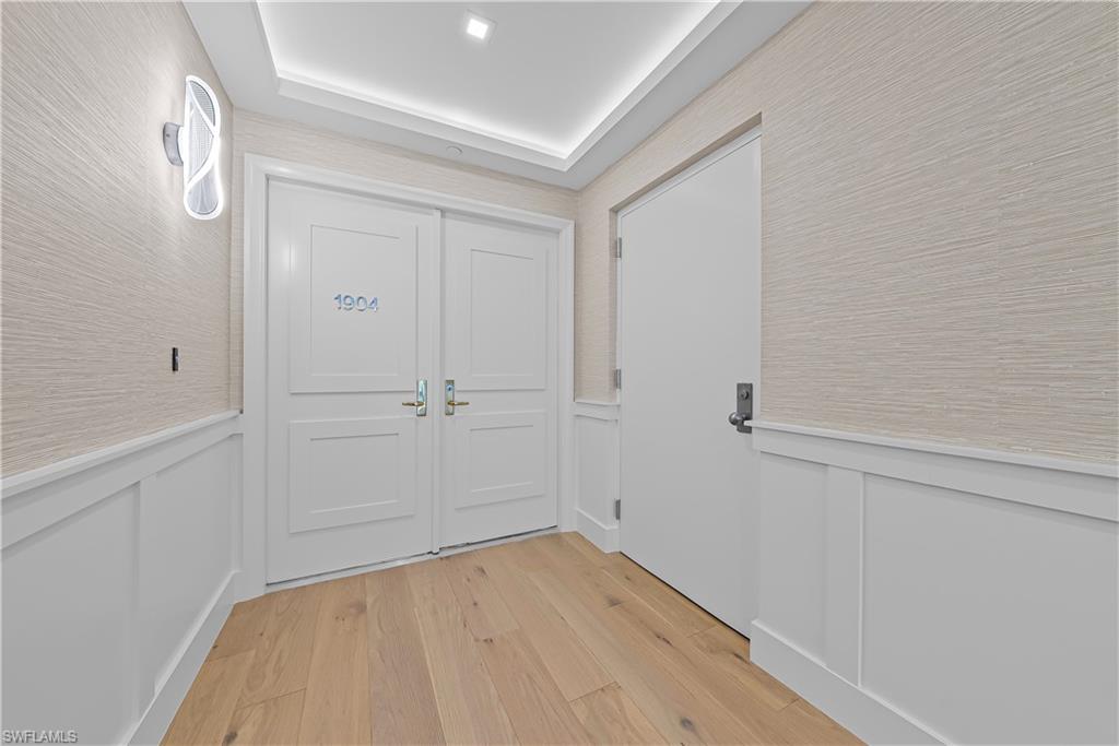 CONTESSA AT BAY COLONY - Residential