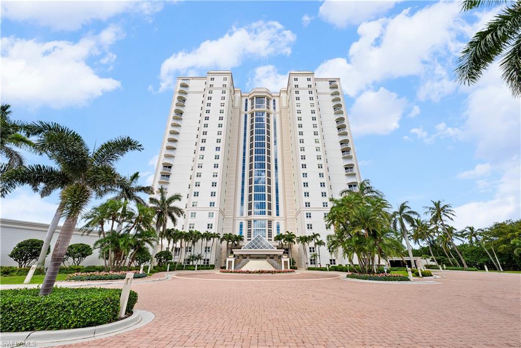 CONTESSA AT BAY COLONY - Residential