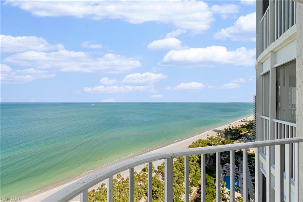 CONTESSA AT BAY COLONY - Residential