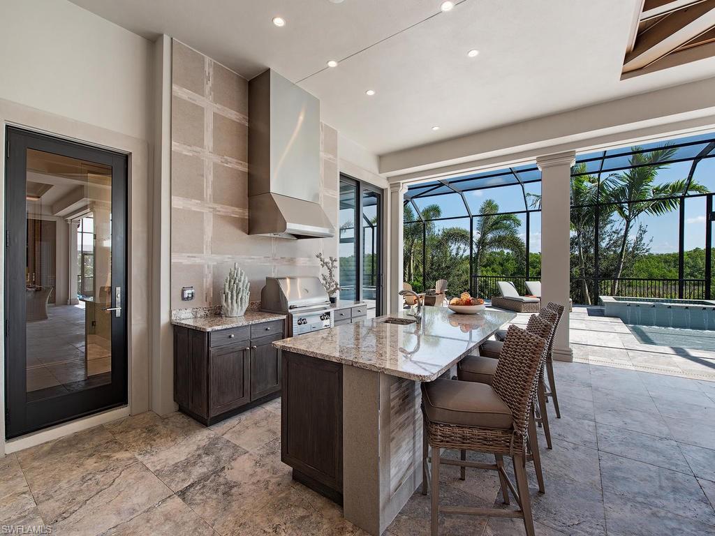 BAY WOODS - Residential