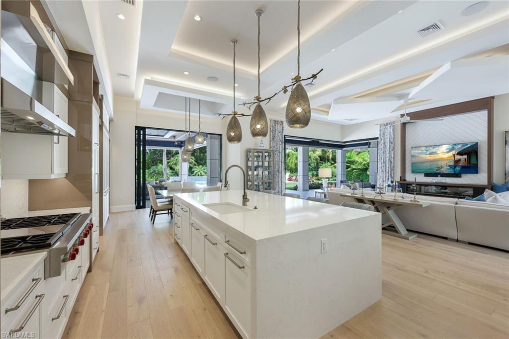 PINE RIDGE - Residential