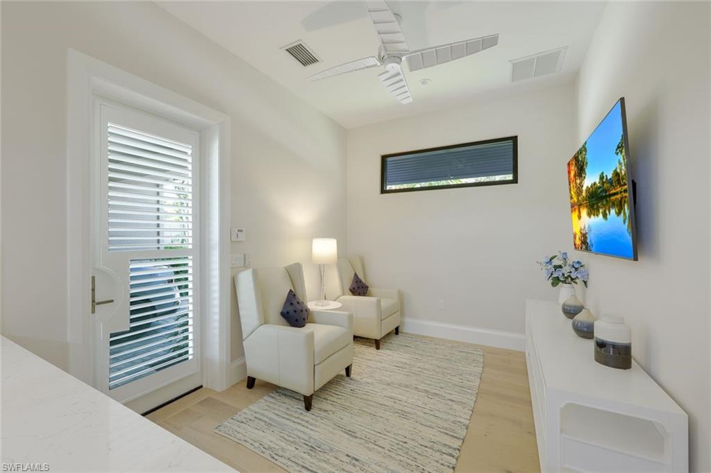 PINE RIDGE - Residential