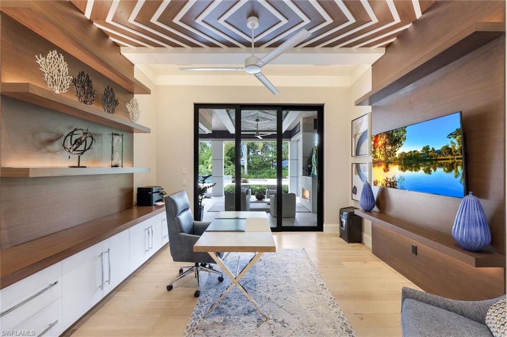 PINE RIDGE - Residential