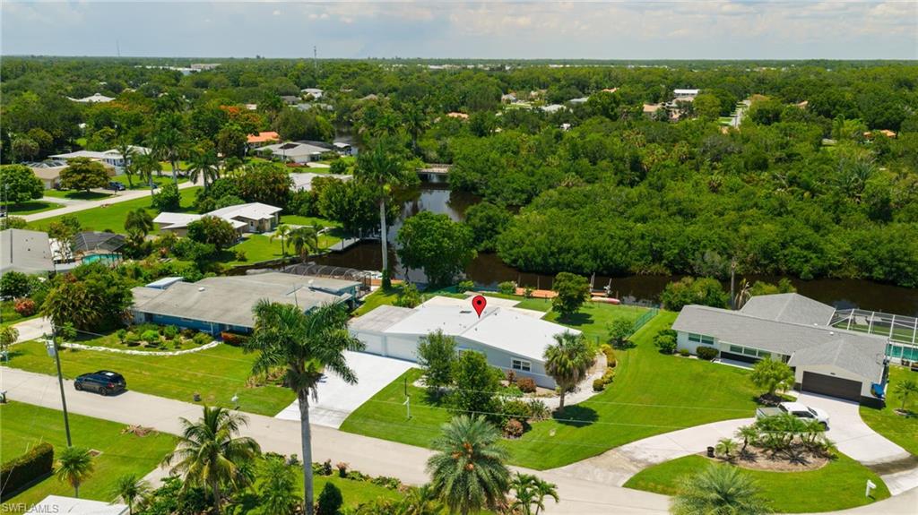 YACHT CLUB COLONY - Residential