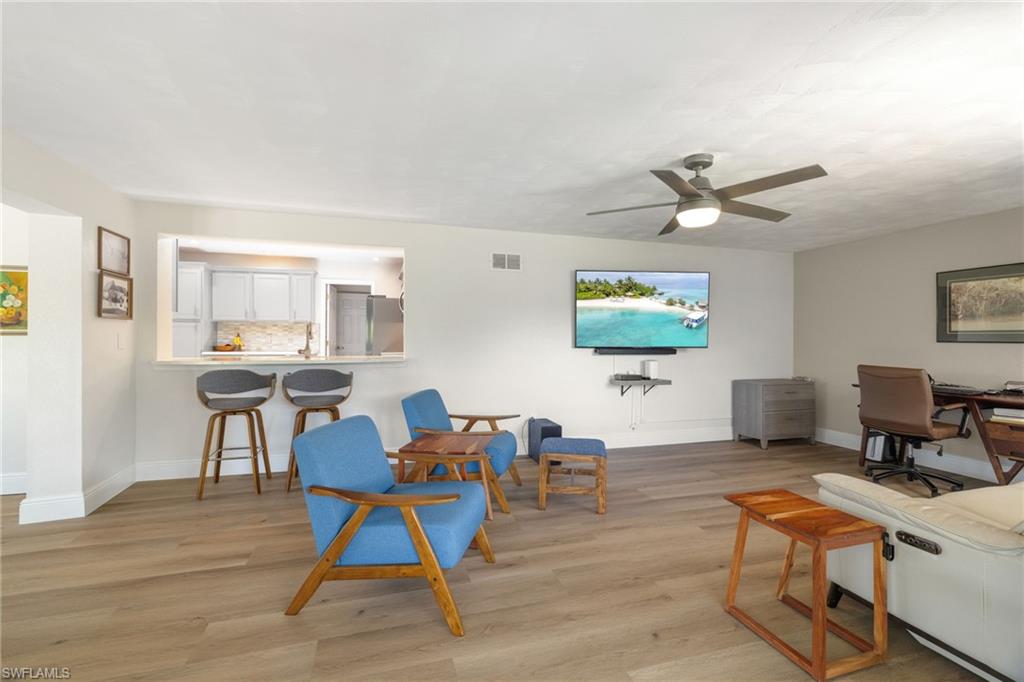 YACHT CLUB COLONY - Residential