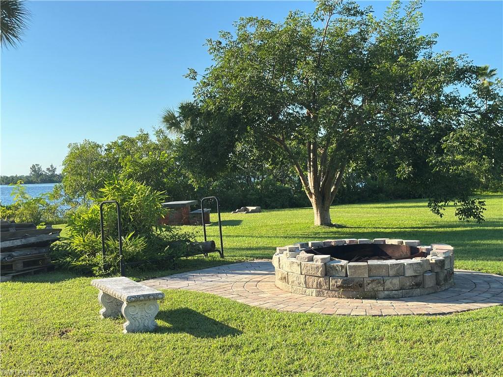 YACHT CLUB COLONY - Residential
