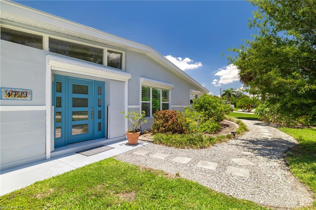 YACHT CLUB COLONY - Residential