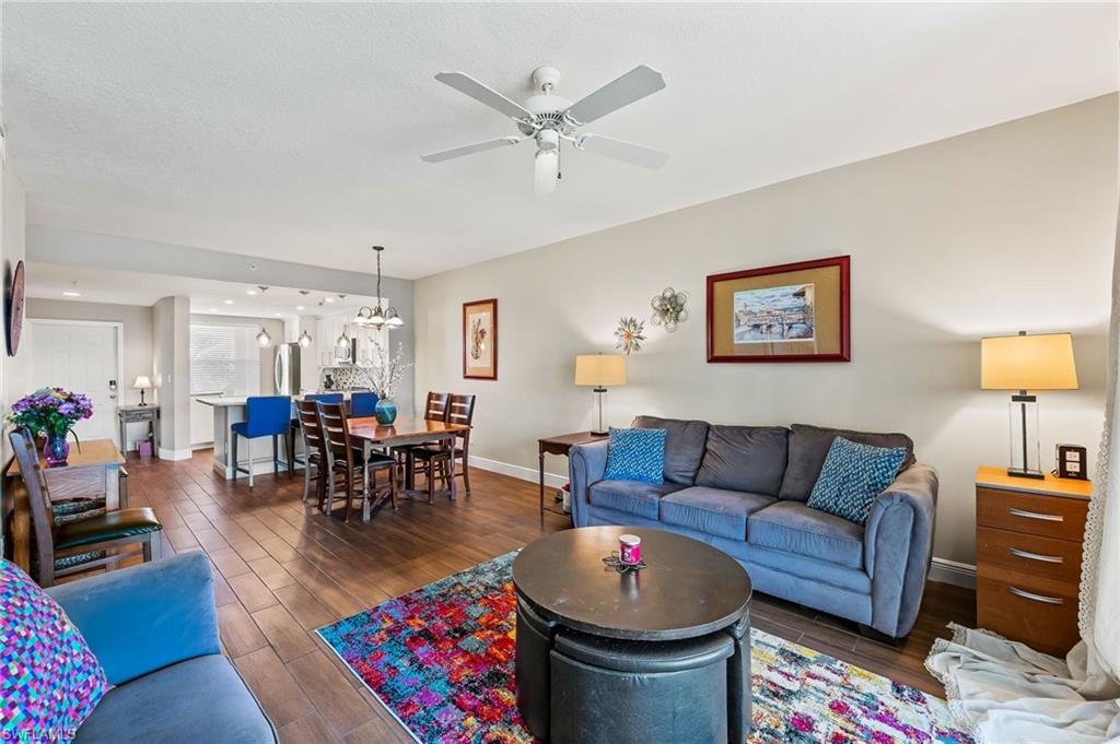 HUNTINGTON LAKES - Residential