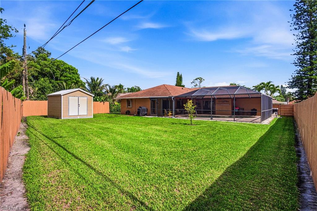 VILLA BONITA - Residential