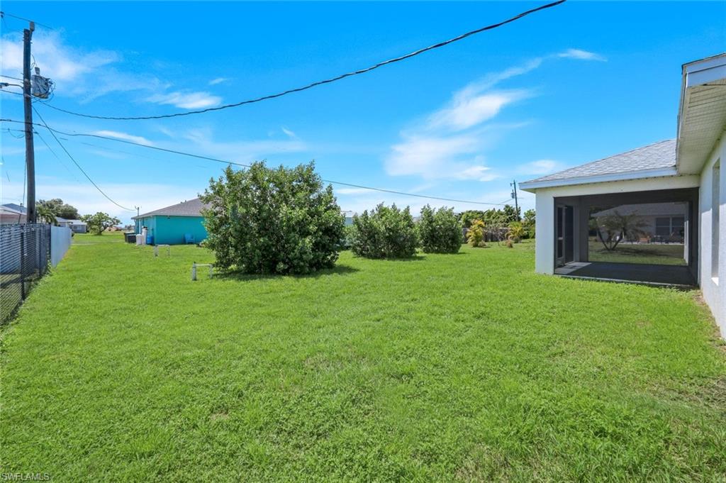 CAPE CORAL - Residential