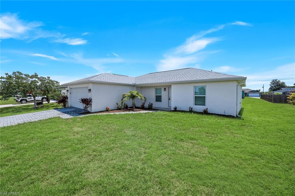 CAPE CORAL - Residential