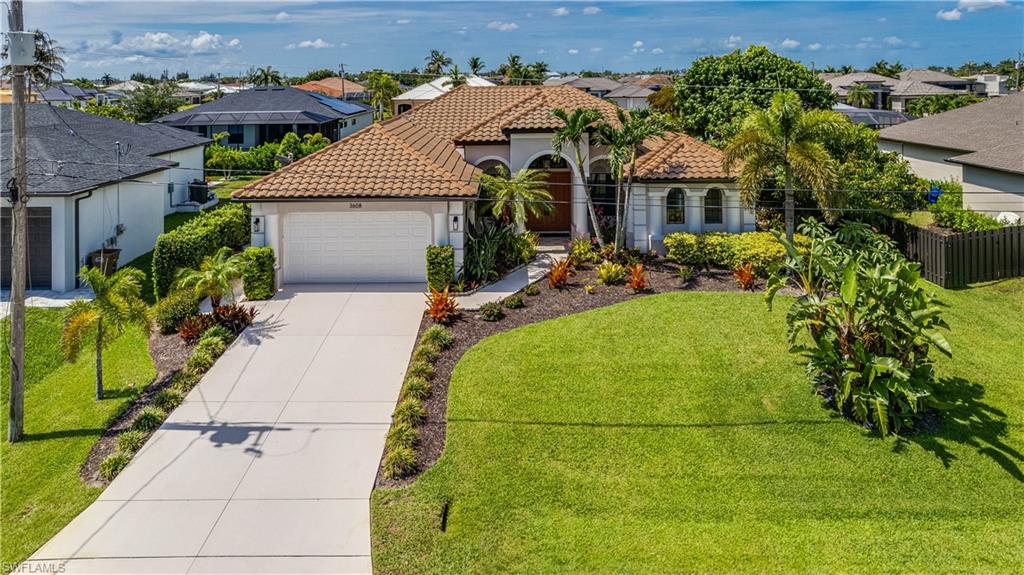 CAPE CORAL - Residential