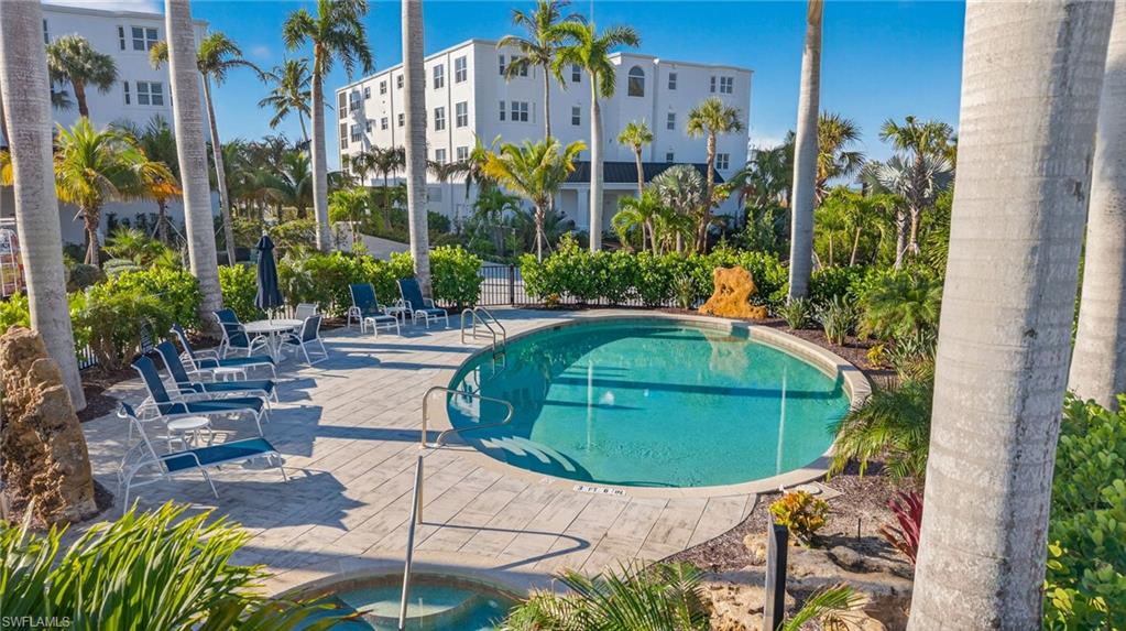 SEDGEMOOR CONDO - Residential