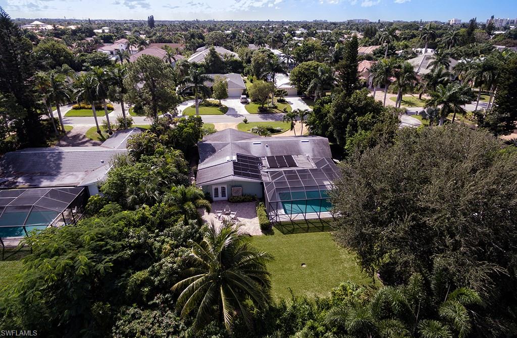MOORINGS - Residential