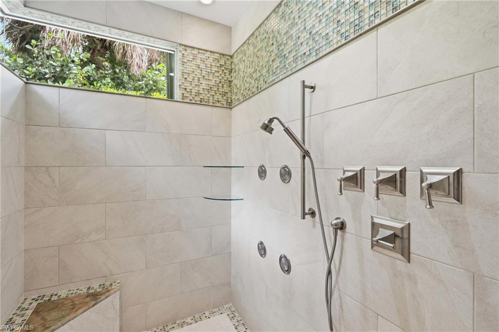 COLLIERS RESERVE - Residential