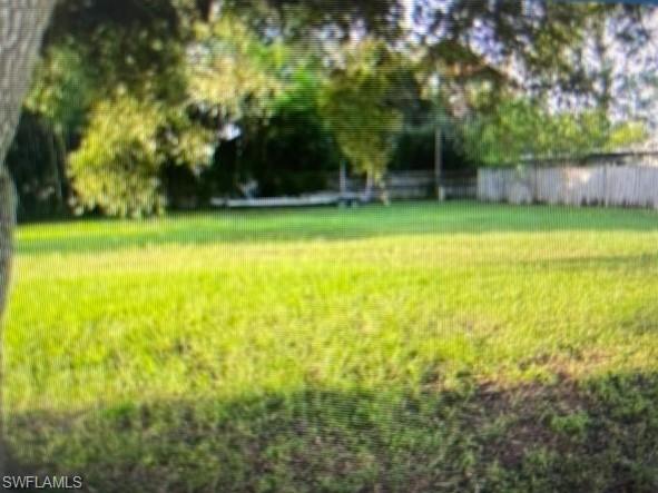 PALMLEE PARK - Land