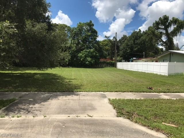 PALMLEE PARK - Land