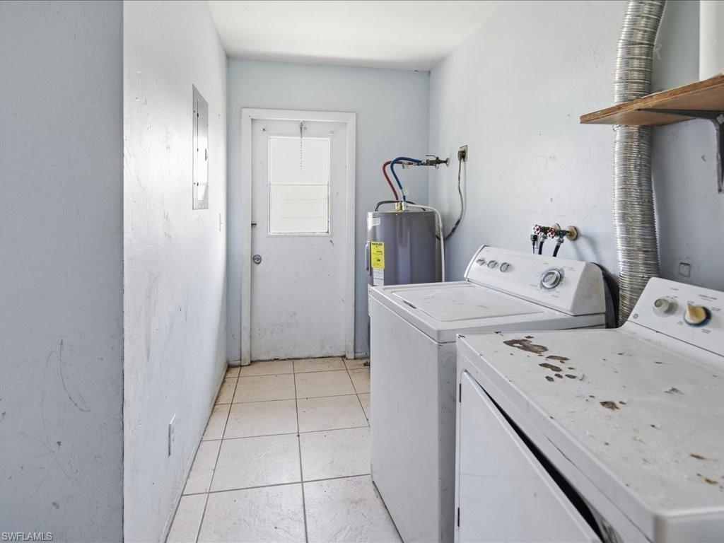 GOLDEN GATE CITY - Residential Income
