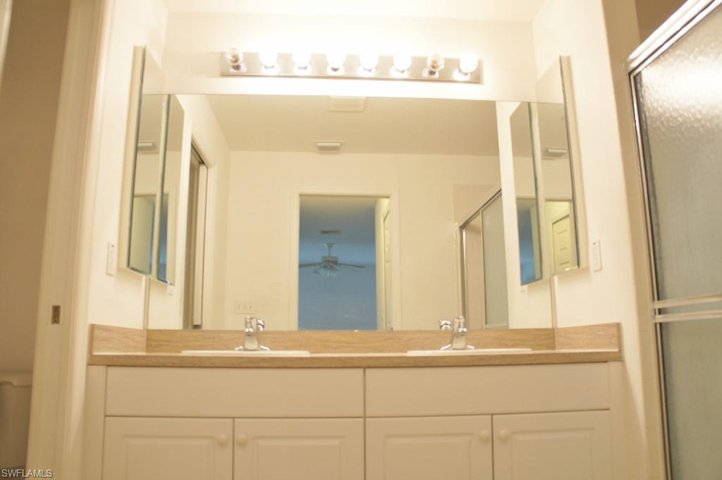 MIRROR LAKES - Residential