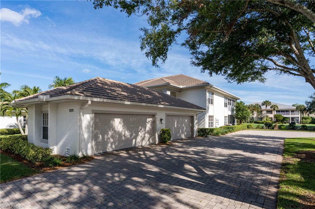 GRAND PALM VILLAGE - Residential
