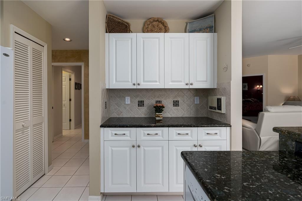 GRAND PALM VILLAGE - Residential