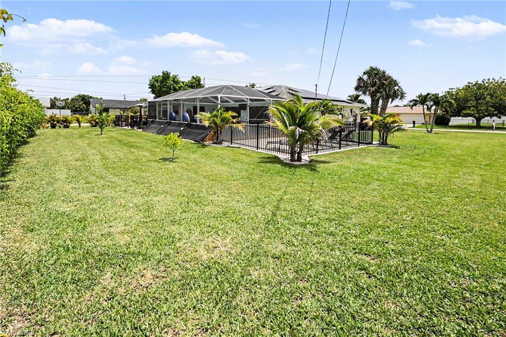 CAPE CORAL - Residential