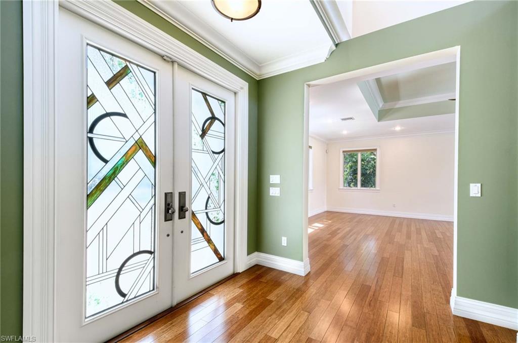 OLDE NAPLES - Residential