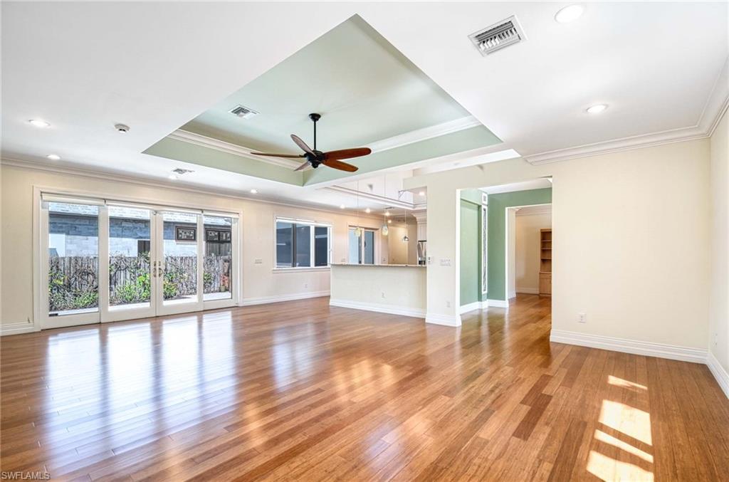 OLDE NAPLES - Residential