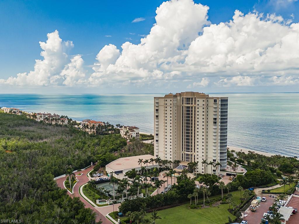 CONTESSA AT BAY COLONY - Residential