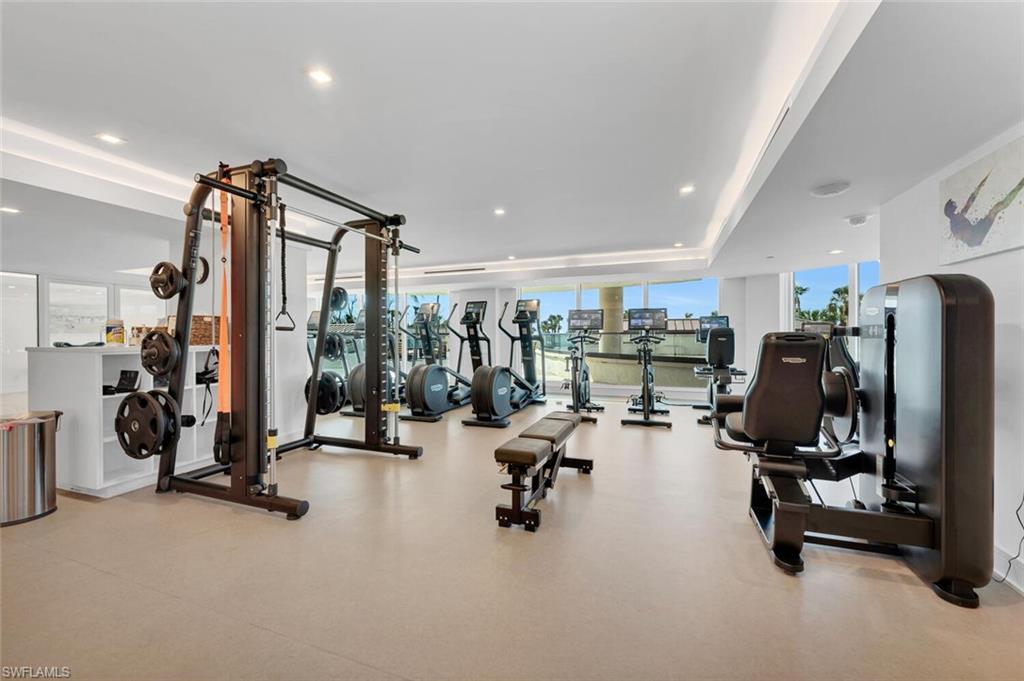 CONTESSA AT BAY COLONY - Residential