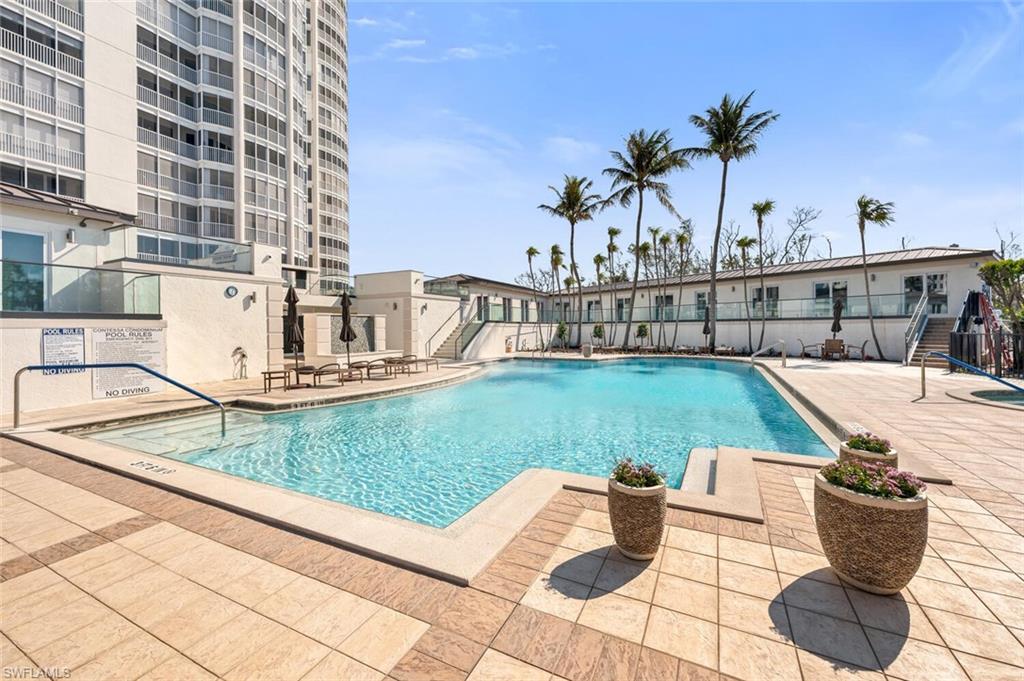CONTESSA AT BAY COLONY - Residential
