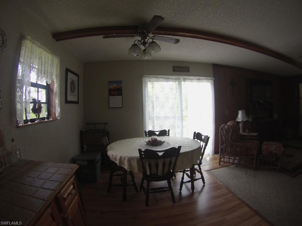 TROPIC ACRES - Residential