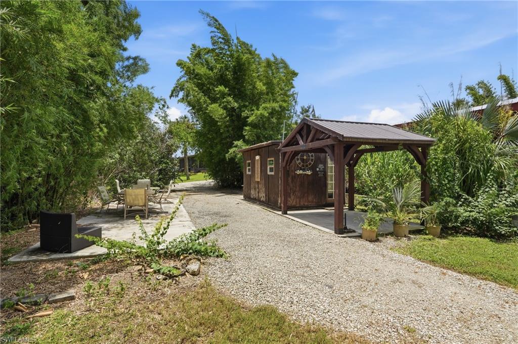 GOLDEN GATE ESTATES - Residential